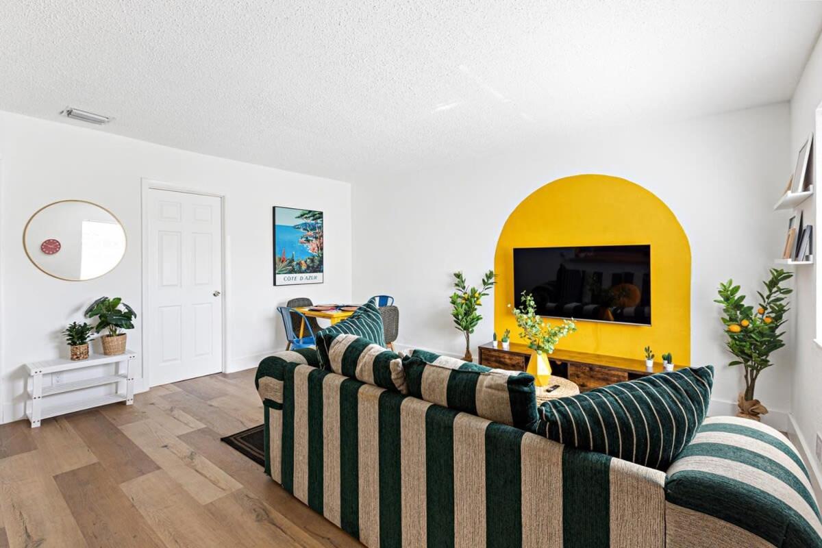 Lovely 2 Bedroom Condo In Sailboat Bend Fort Lauderdale Ngoại thất bức ảnh