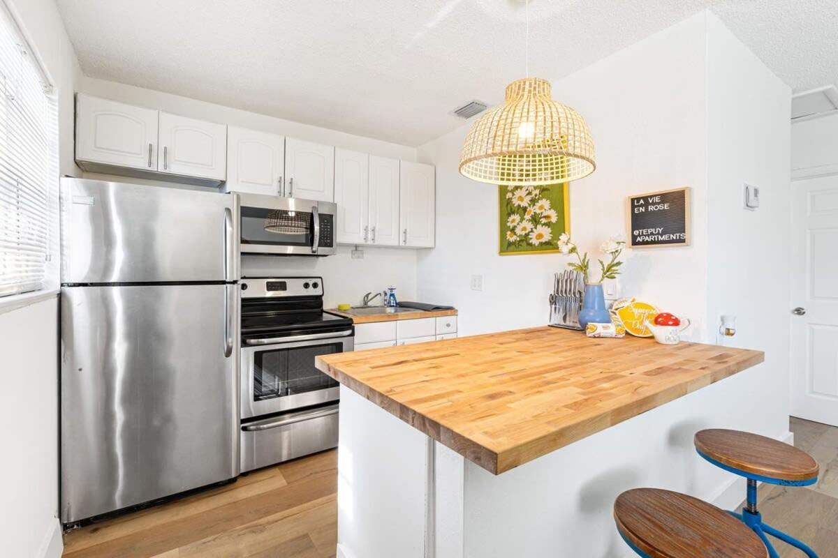 Lovely 2 Bedroom Condo In Sailboat Bend Fort Lauderdale Ngoại thất bức ảnh